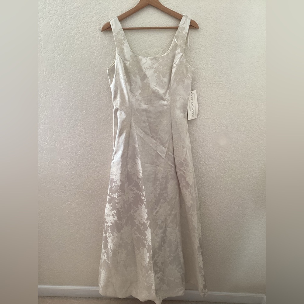 Vintage 90s Scott McClintock Ivory & Gold Brocade Princess Bridal Wedding Dress